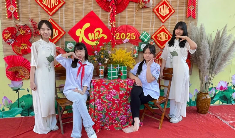 Rộn ràng không khí “Tết đến Xuân về” trong trường học