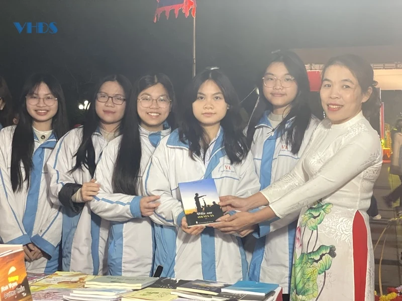 Ngày thơ Việt Nam - Ngày hội tôn vinh giá trị, đóng góp của thi ca