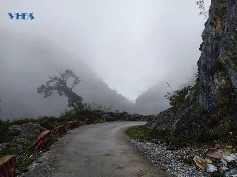 Miền xa không còn xa nữa