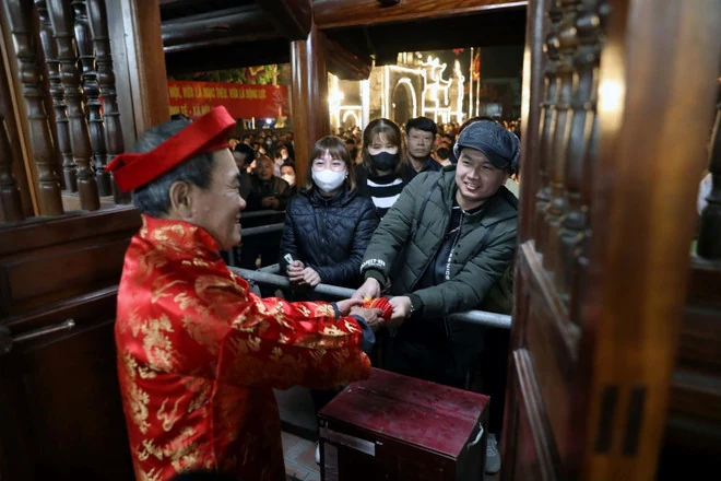 Đổi mới lễ hội truyền thống để đảm bảo văn minh nhưng không tách rời nguồn cội