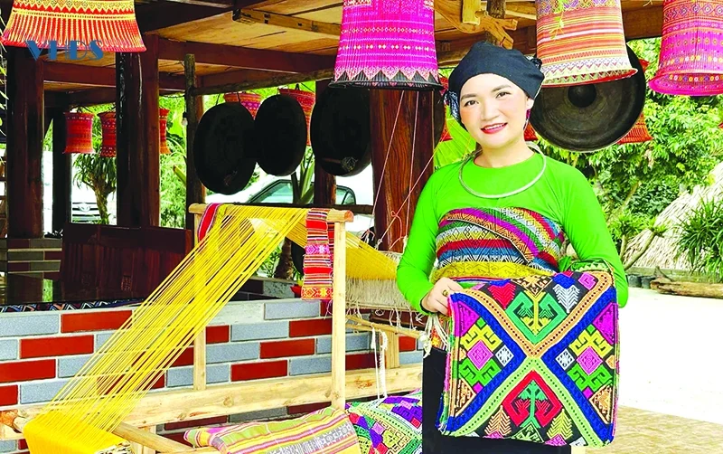 Việc làm tự do và câu chuyện của người trẻ