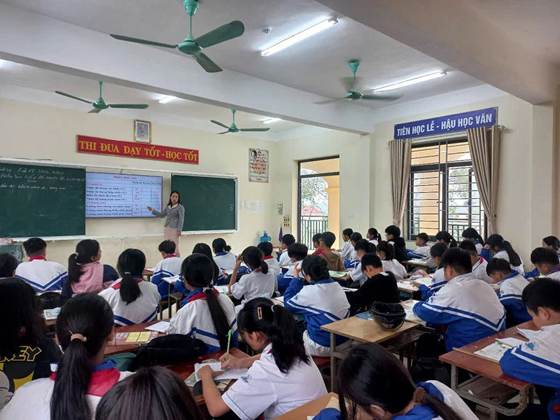 Cấm dạy thêm, học thêm: Trăn trở từ người trong cuộc