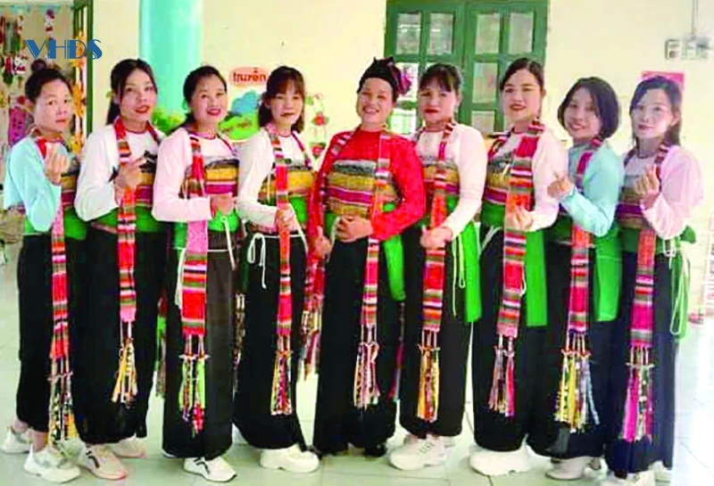 Ngày xuân như câu hát bắt đầu... (Bài 3): Phải giữ gìn trước khi phát triển...