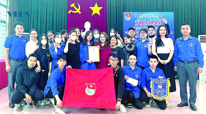 Mệnh lệnh từ... trái tim (Bài 2): Dưới 