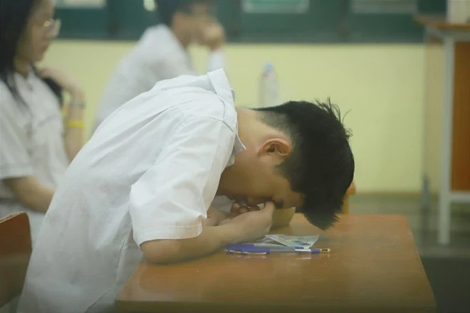 Kỹ năng quản lý cảm xúc: Phao cứu sinh cho học sinh mùa thi tốt nghiệp THPT