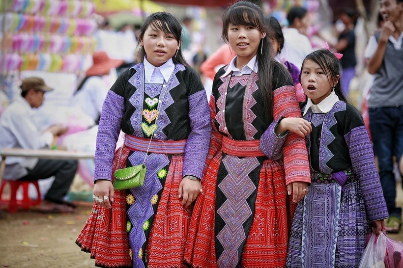 Độc đáo những sắc màu văn hóa các dân tộc Việt Nam trong tháng 4