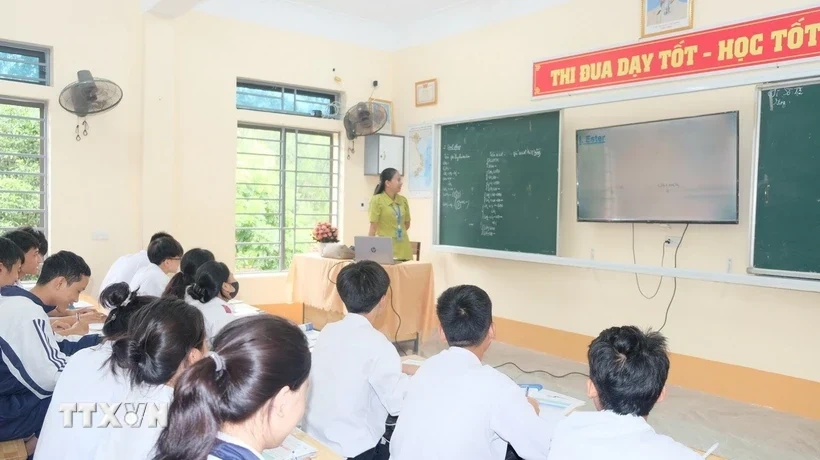 Bộ GD-ĐT “điểm danh” 7 địa phương chậm báo cáo về dạy thêm, học thêm