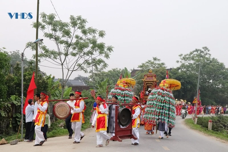 Về Yên Thọ xem Lễ hội Đền Đồng Cổ