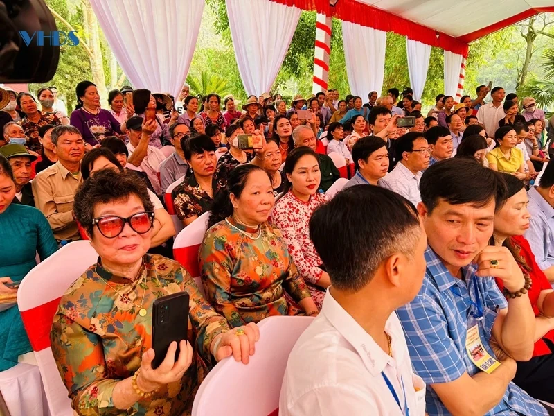 Về Yên Thọ xem Lễ hội Đền Đồng Cổ