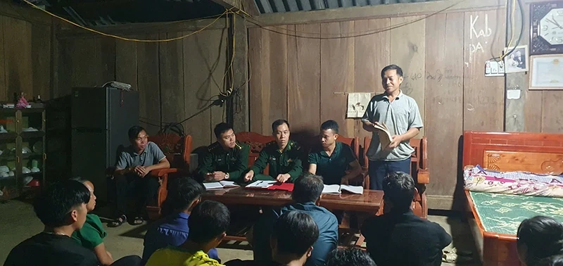 Xía Nọi ngày nắng lên