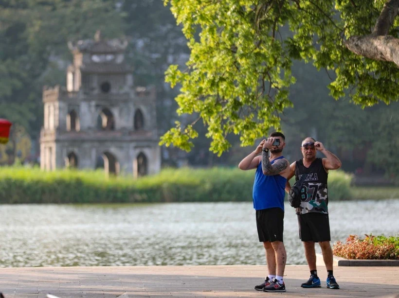 Từ nay đến cuối tháng 4 miền Bắc có thể vẫn còn đón 1-2 đợt không khí lạnh