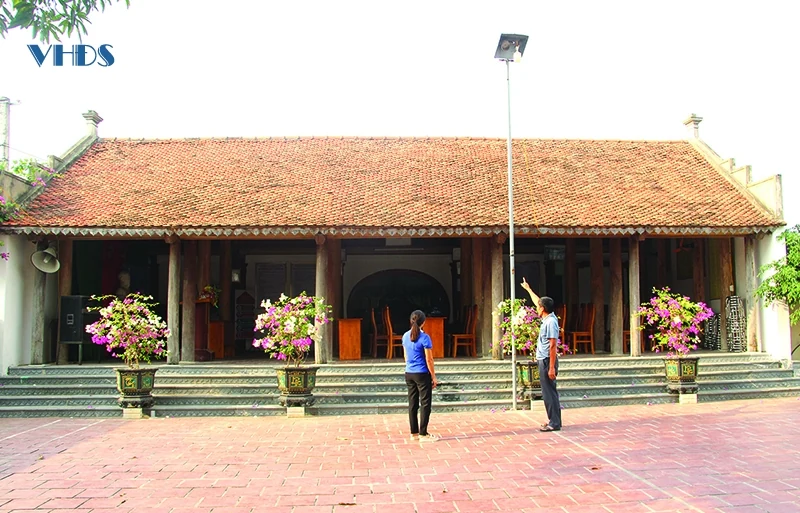 Trần Khát Chân từ nhân vật chính sử đến huyền sử