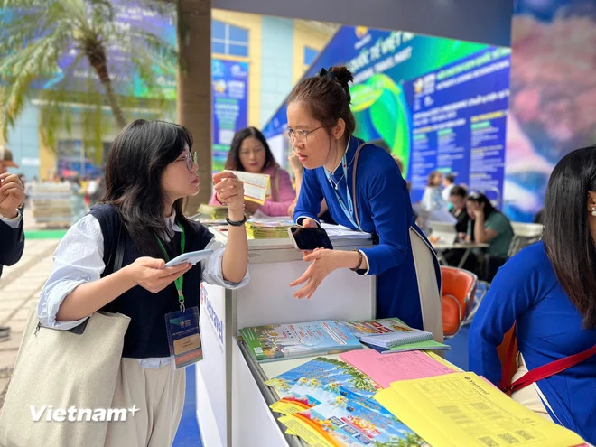 “Kỳ nghỉ vàng” Lễ Chiến thắng: Vì sao có cú “lội ngược dòng” của thị trường nội địa?