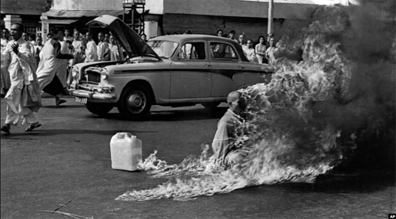 Đại lễ Vesak 2025: Cung nghênh xá lợi Phật và trái tim Bồ Tát Thích Quảng Đức