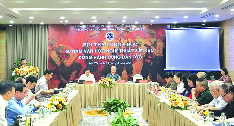 Nửa thế kỷ thi ca sau chiến thắng 30/4/1975: Xu hướng và giới hạn