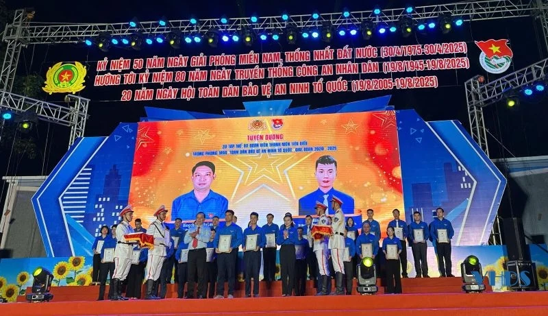 Gương thanh niên xuất sắc trong phong trào “Toàn dân bảo vệ an ninh Tổ quốc”