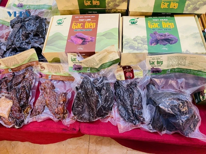 Hơn 50 sản phẩm được trưng bày tại Hội nghị tuyên dương điển hình tiên tiến trong hệ thống Liên minh HTX