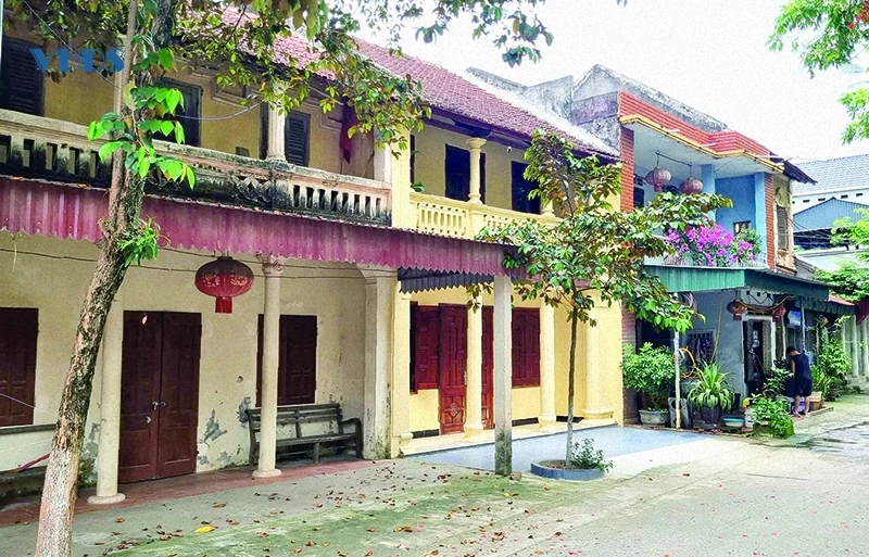 Làng Quảng Ích có phố Đầm