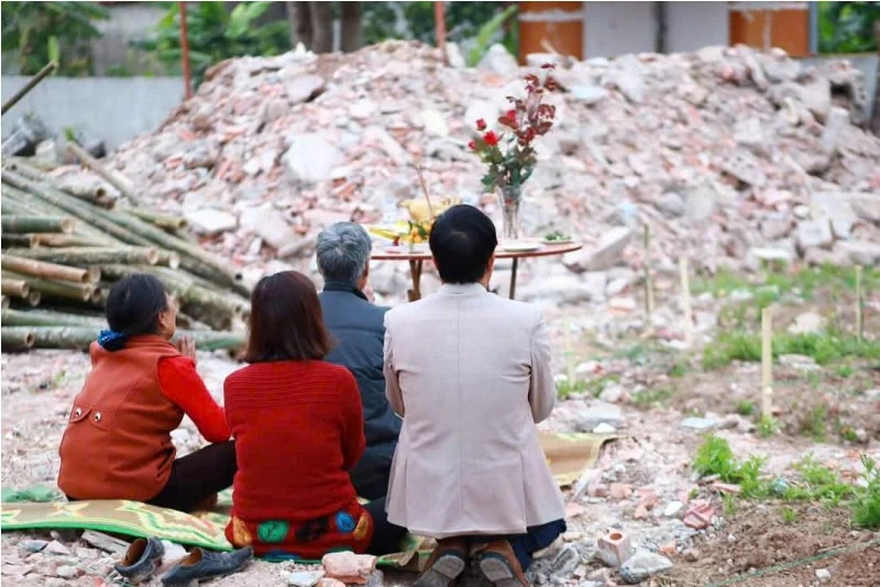 Nhà to - lòng hẹp