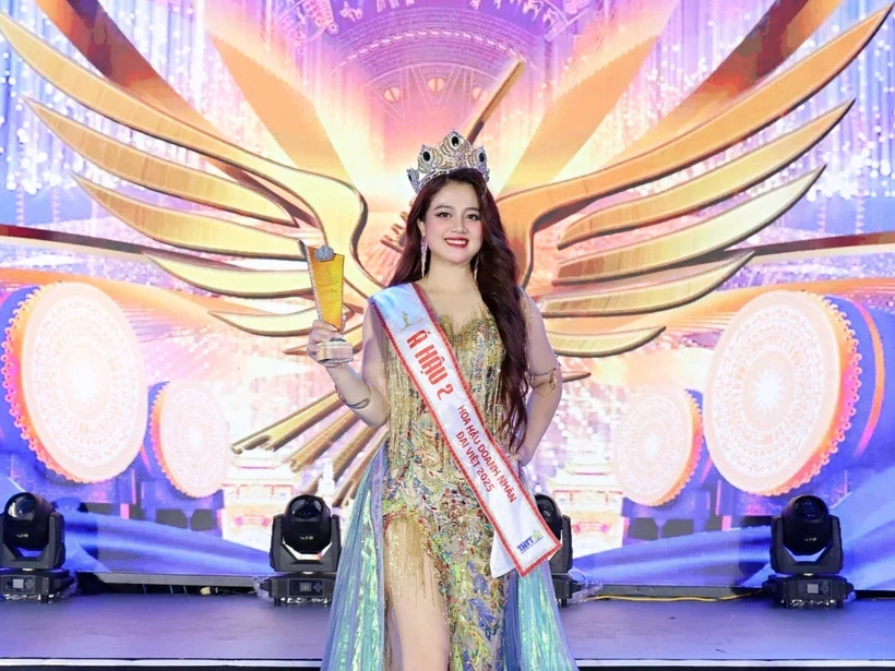 Nữ MC Đắk Lắk và hành trình từ nương rẫy càphê đại ngàn đến vương miện Á hậu