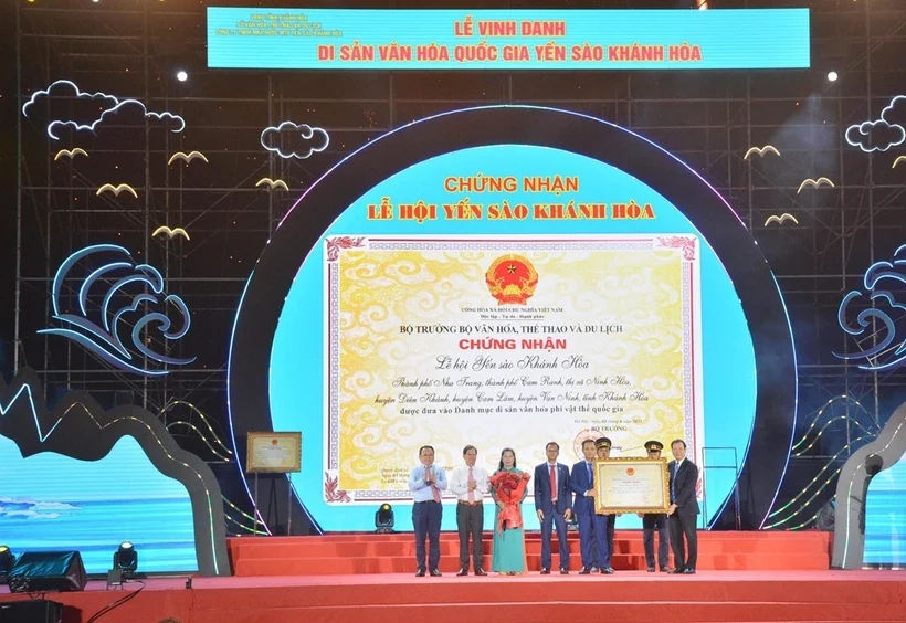 Vinh danh tri thức dân gian nghề Yến sào Khánh Hòa