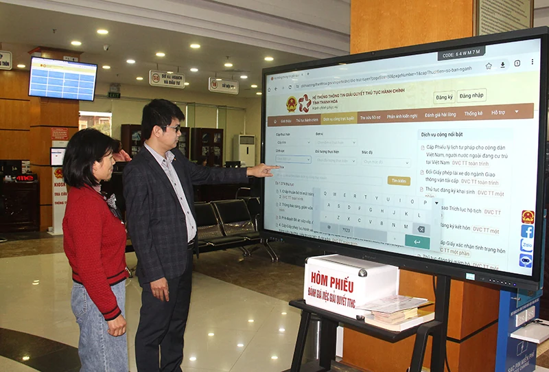 Thúc đẩy sử dụng dịch vụ công trực tuyến