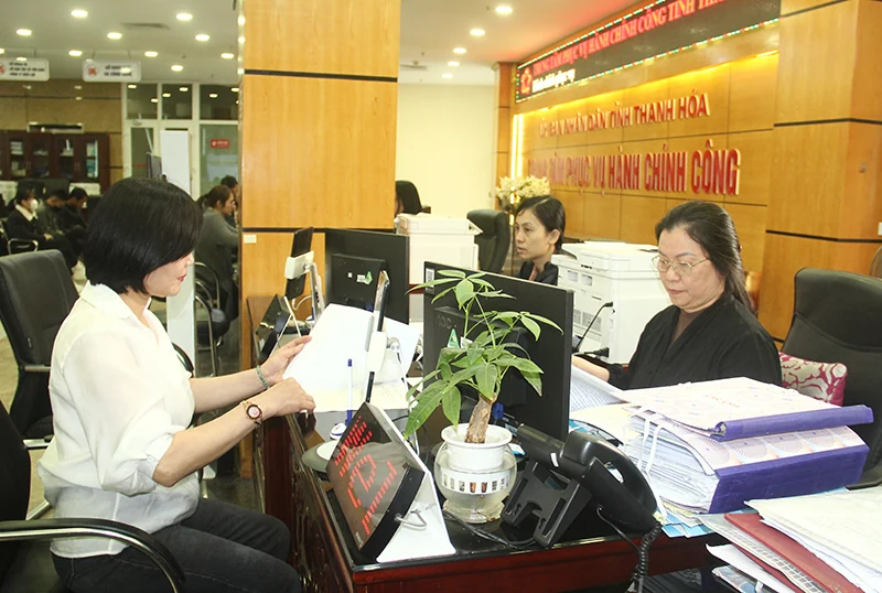 Thúc đẩy sử dụng dịch vụ công trực tuyến