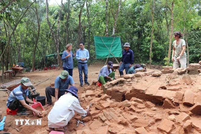 Những phát hiện mới trong quá trình khai quật tại Khu đền tháp Mỹ Sơn