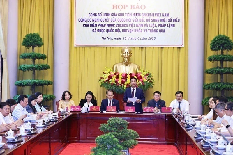 Kết thúc hoạt động của đơn vị hành chính cấp huyện từ ngày 1/7 sắp tới