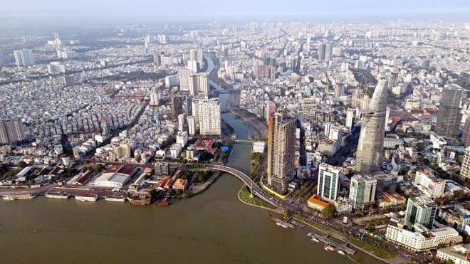 Cả nước đồng loạt tổ chức công bố quyết định về chính quyền địa phương mới