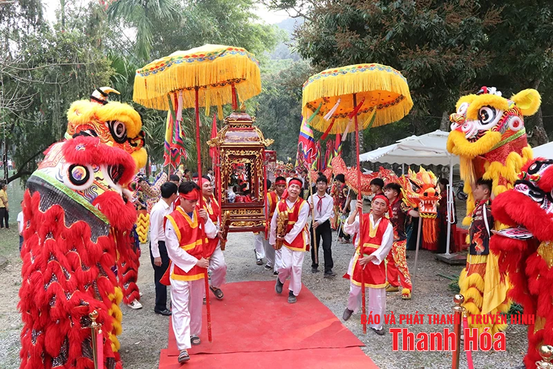 Khám phá 2 ngôi đền Đồng Cổ tại xứ Thanh