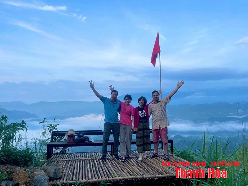 Săn mây - trải nghiệm thú vị của du khách lên vùng cao