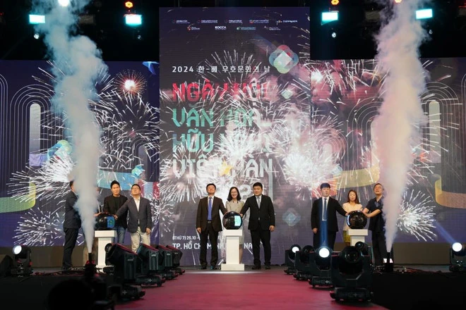 Trải nghiệm ẩm thực, giải trí Hàn Quốc tại Ngày hội Văn hóa Hữu nghị Việt-Hàn