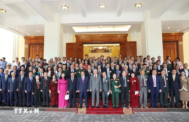 Trí thức, nhà khoa học, văn nghệ sỹ - lực lượng tiên phong mở đường cho dân tộc tiến lên