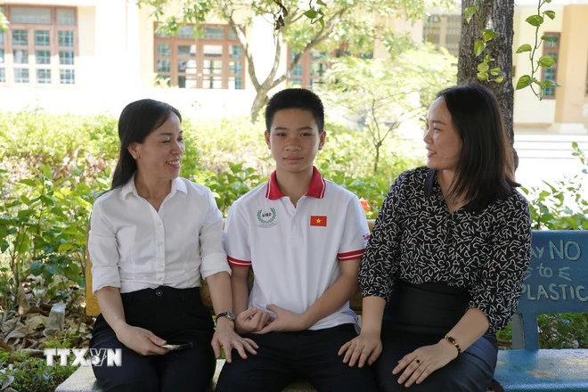 Chân dung học sinh lớp 6 giành Huy chương Vàng tại Đấu trường Toán học châu Á 2025