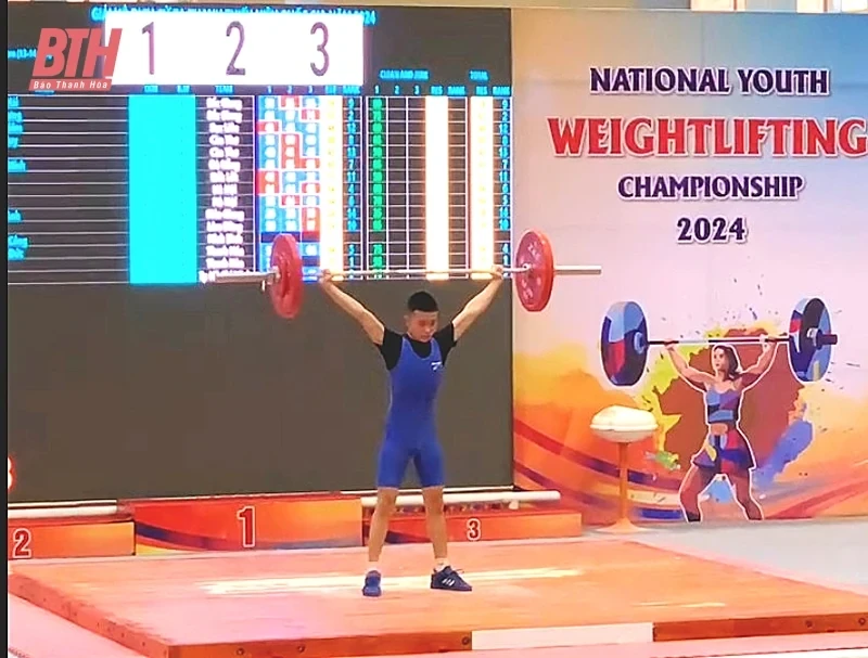 Cử tạ Thanh Hóa quyết tâm vươn cao