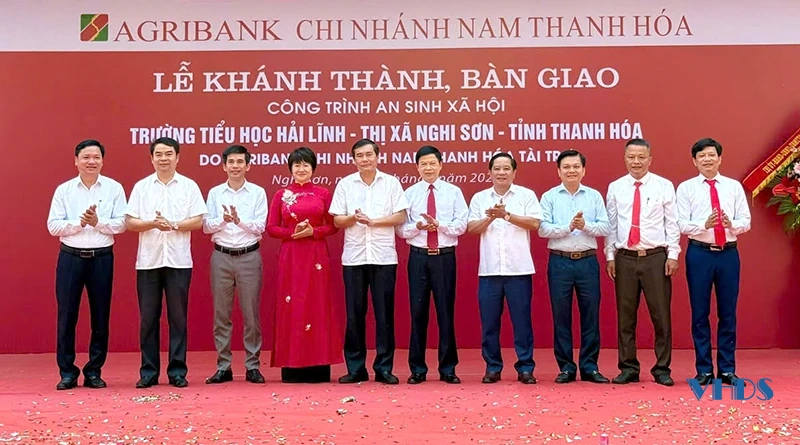 Ngân hàng Nông nghiệp và phát triển nông thôn chi nhánh Nam Thanh Hóa đồng hành cùng ngành giáo dục và đào tạo Thanh Hóa