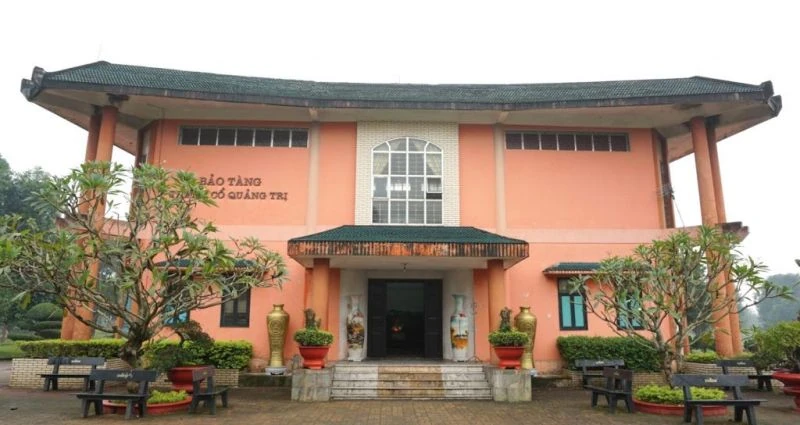 Thành cổ Quảng Trị - bản anh hùng ca bất tử