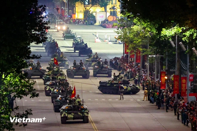 Tổng hợp luyện lần thứ hai các lực lượng tham gia A80 tại Quảng trường Ba Đình