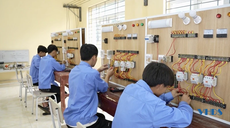 Trường nghề thời 4.0: Số hóa và hiện đại hóa