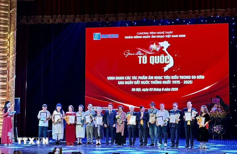 Vinh danh 55 tác phẩm âm nhạc tiêu biểu trong 50 năm sau ngày thống nhất