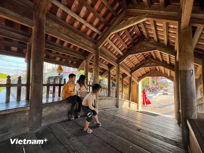 Chiêm ngưỡng Cầu chợ Lương - 1 trong 3 cây cầu ngói cổ xưa và đẹp nhất Việt Nam