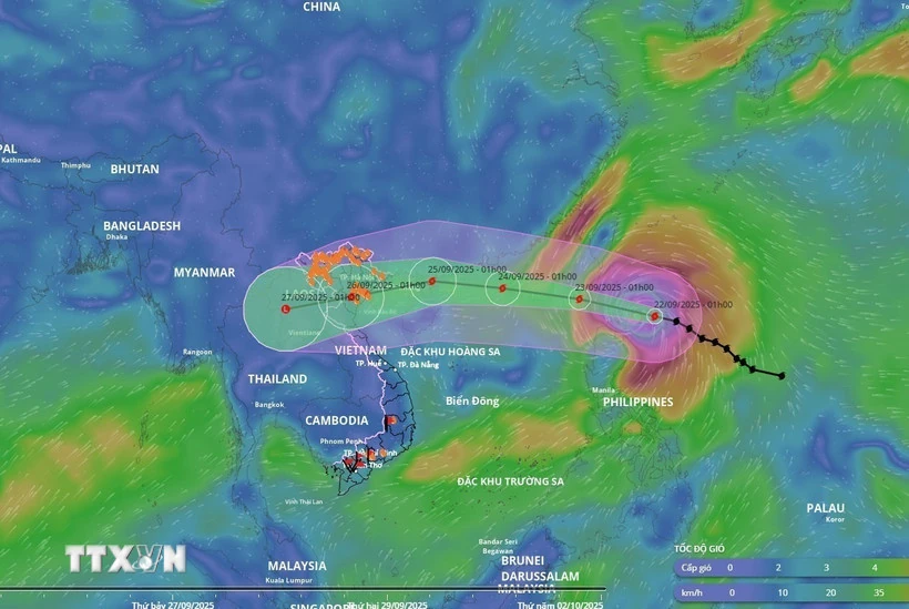 Thủ tướng yêu cầu chủ động biện pháp ứng phó với siêu bão Ragasa ở mức cao nhất