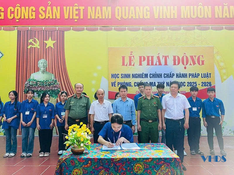 Bảo đảm an ninh, an toàn trường học