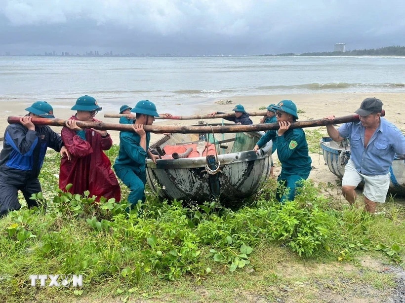 Chỉ đạo của Thường trực Ban Bí thư về việc ứng phó bão số 10