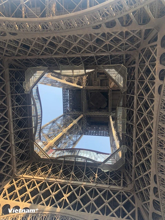 Thời điểm nào đẹp nhất để ghé thăm tháp Eiffel - công trình kiến trúc nổi tiếng, biểu tượng của nước Pháp