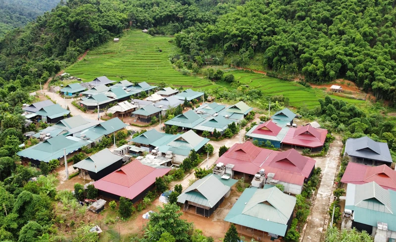 Nhìn lại Chương trình phát triển kinh tế - xã hội khu vực miền núi: Hướng đến người dễ bị tổn thương