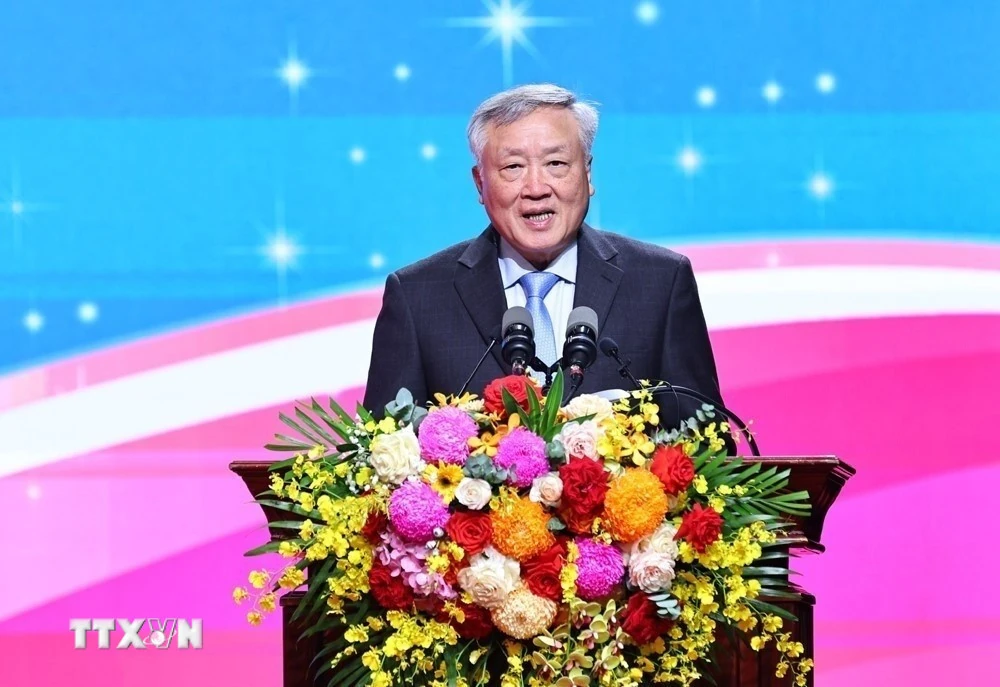 Trao Giải thưởng Nữ đoàn viên công đoàn năng động, sáng tạo, trách nhiệm