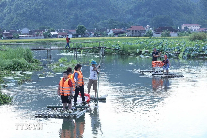Ghé thăm Làng văn hóa du lịch cộng đồng Quỳnh Sơn - Làng du lịch tốt nhất thế giới