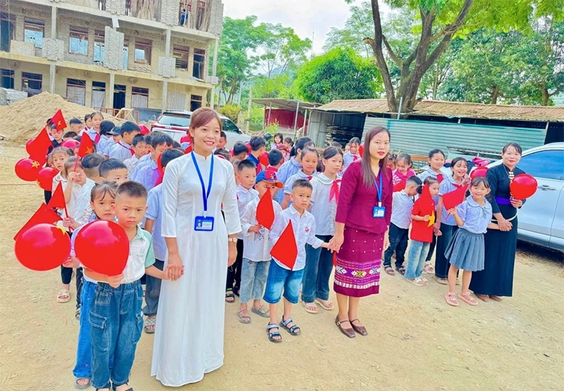 Hiệu trưởng được tuyển giáo viên: “Cởi trói” nhân sự, nâng cao chất lượng dạy học